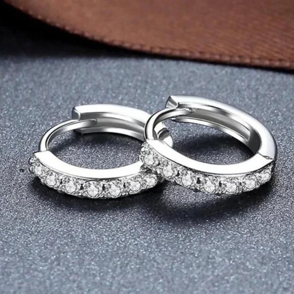 Jewelry - NEW 925 STERLING SILVER DIAMOND HOOPS EARRINGS